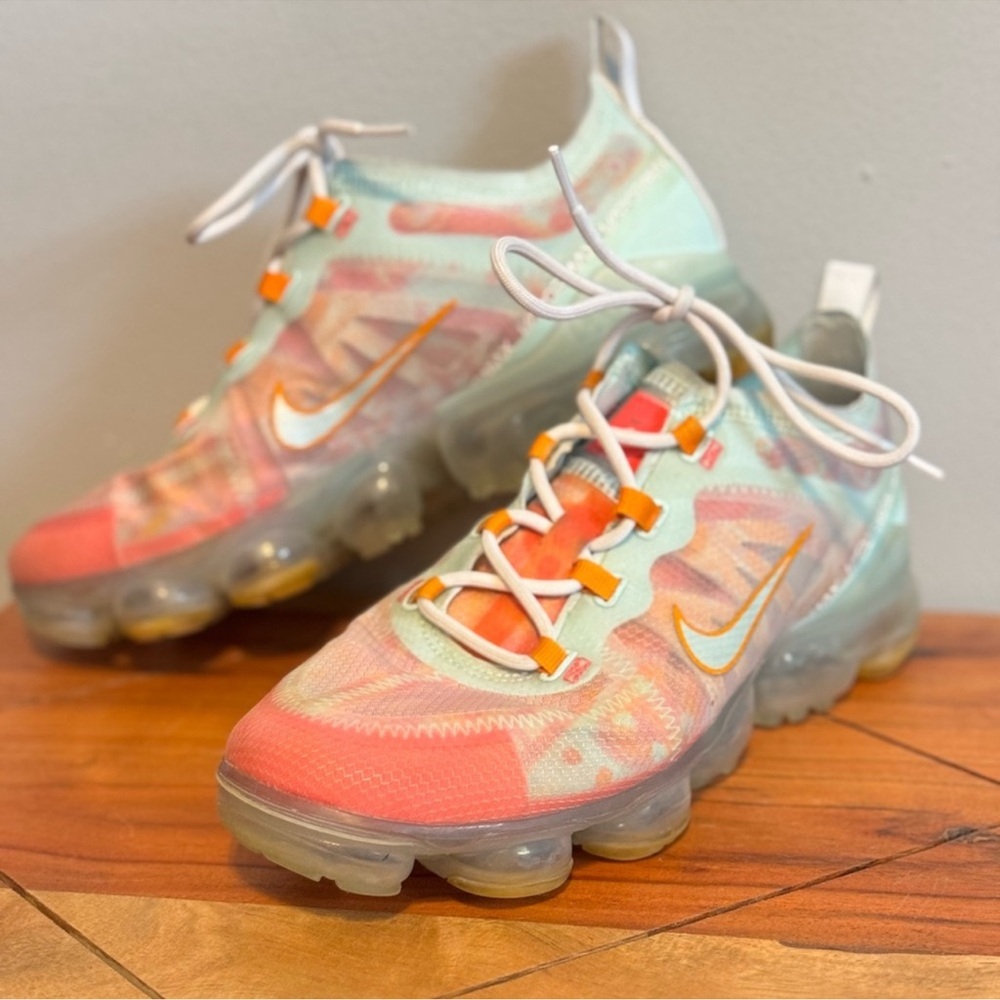 Nike Vapormax. Women’s SZ 8
